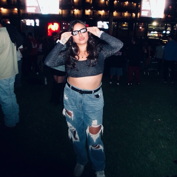 Meet the Posher Other - Meet your Posher, Melanie